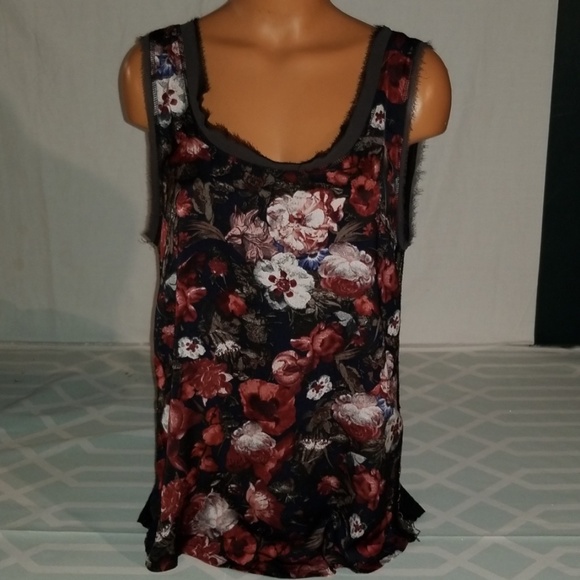Miss Me Tops - Miss Me Tank Top size Large